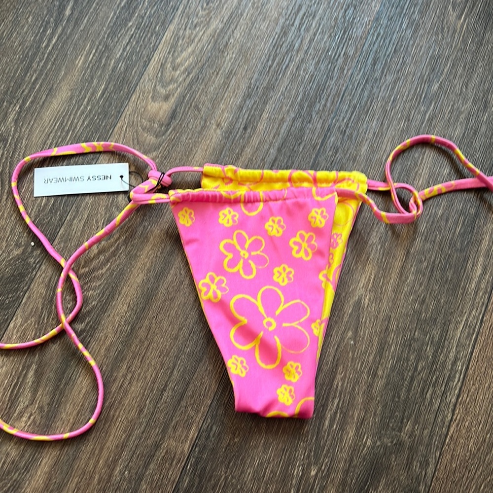 Nessy Swimwear Floral Reversibile Print Bottom